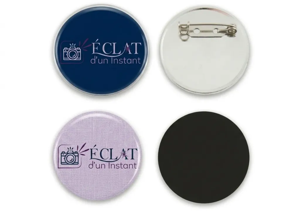 Badges personnalisés fini – Le souvenir qui plaît, en magnet ou épingle